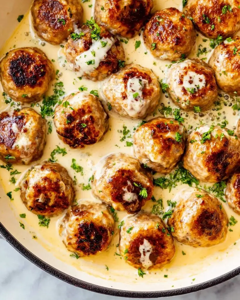 Chicken Meatballs with Spinach Alfredo Sauce Recipe